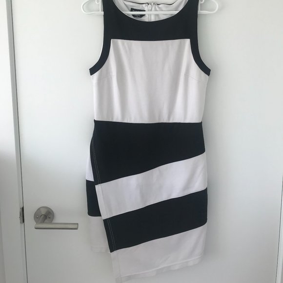 Bebe asymmetrical black & white striped dress - Picture 2 of 5